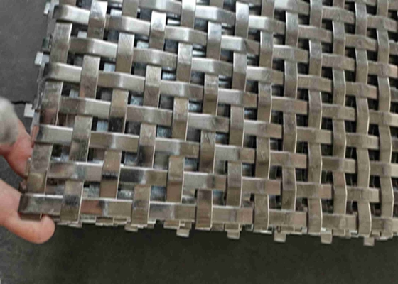 16mm होल 8mm X 2mm फ्लैट मेटल मेश SS304 हाई स्ट्रेंथ और ड्यूरेबल