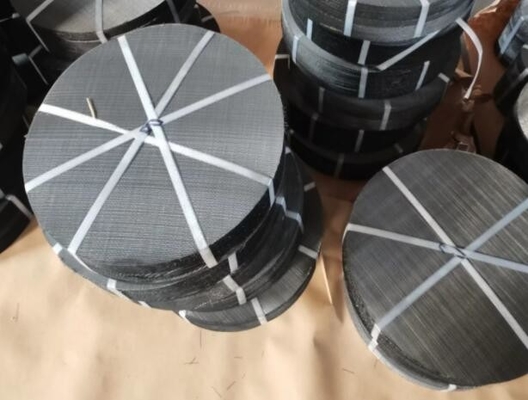 विभिन्न आकारों और आकारों के साथ सपाट सतह काली तार कपड़े extruder स्क्रीन