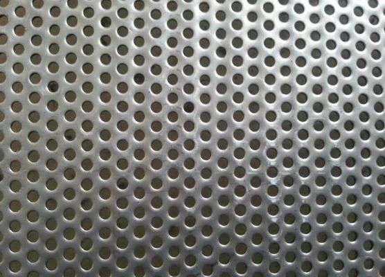 SS304 छिद्रित स्टेनलेस स्टील स्क्रीन 0.5 मिमी से 10 मिमी गोल छेद