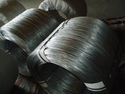 0.5 मिमी एसडब्ल्यूजी 8 स्टेनलेस स्टील वायर रोल, उच्च तन्यता फ्लैट ब्लैक एनील्ड वायर