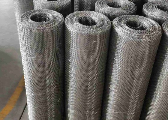 स्क्वायर होल एसएस बुना तार मेष 18x18 मेष सेल्वेज एज